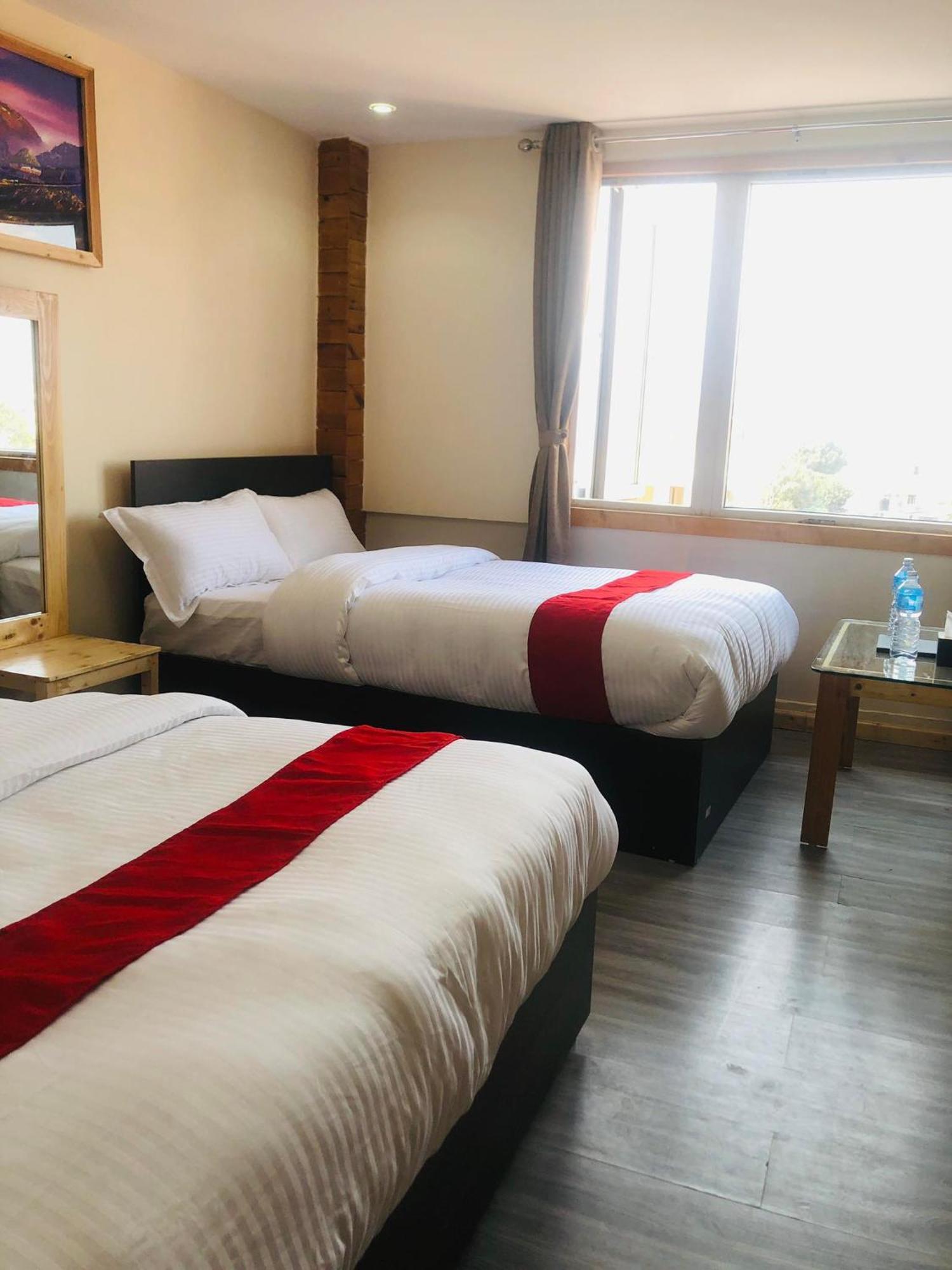 Hotel Odaan Катманду Экстерьер фото