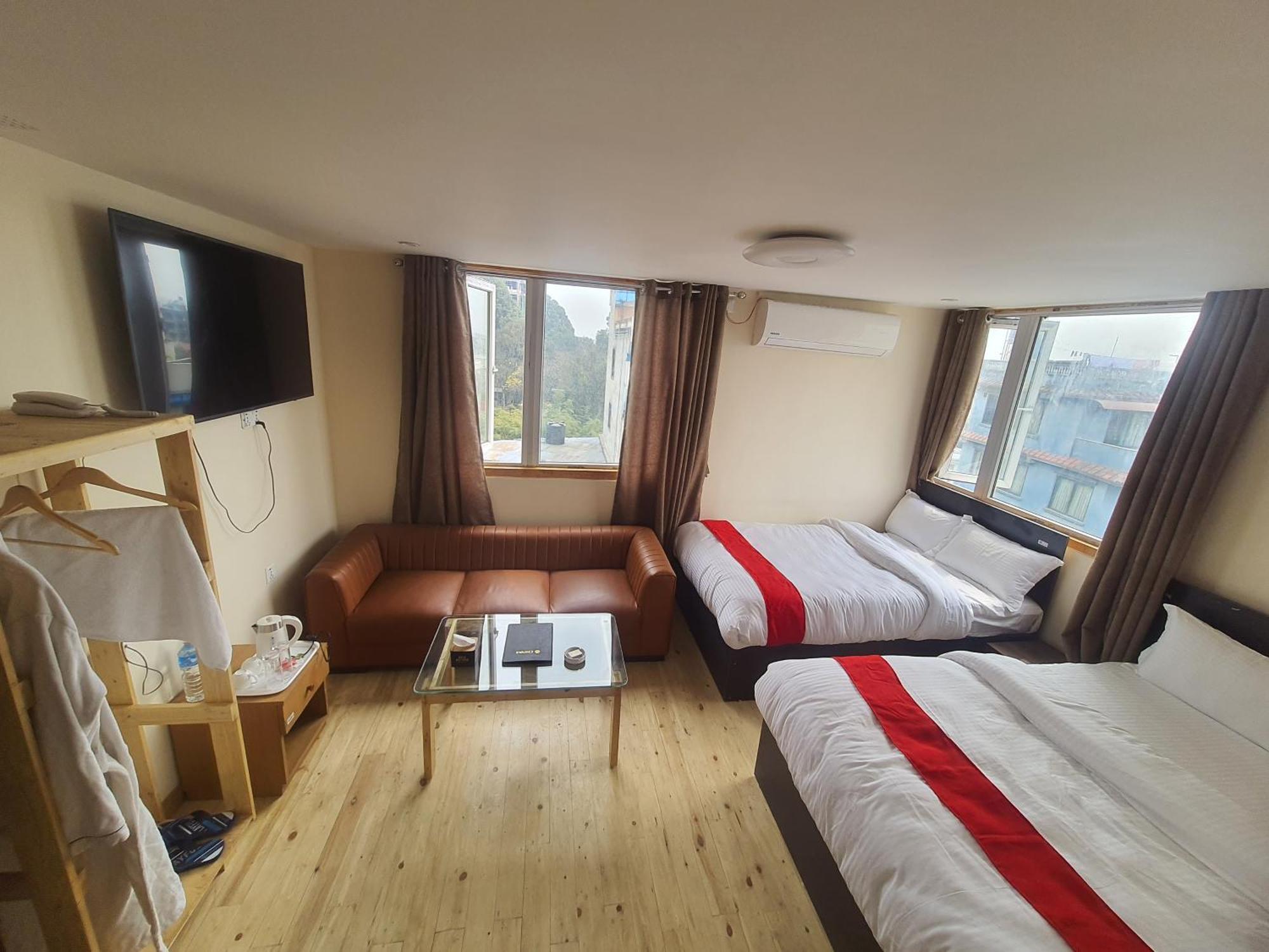 Hotel Odaan Катманду Экстерьер фото
